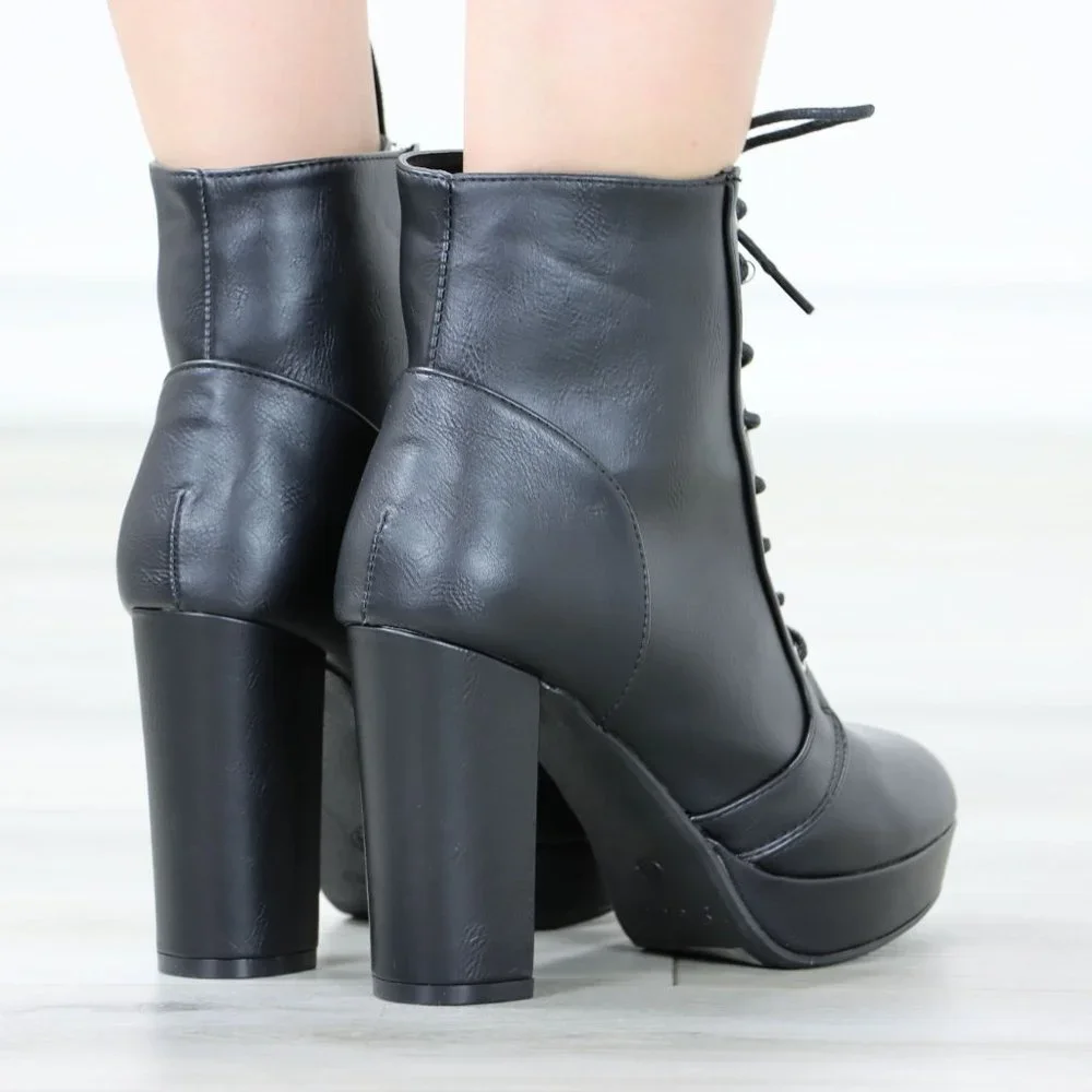 Black Ankle Boots Chunky Lug Block Heel Synthetic Leather Round Toe - Picture 7 of 12
